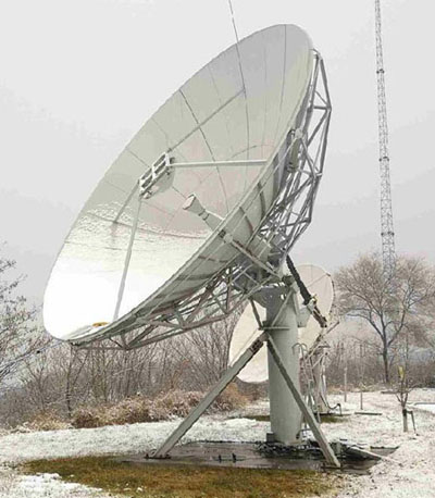 高腾电子北斗卫星NTP时间服务器在云岗卫星地球站成功投入运行
